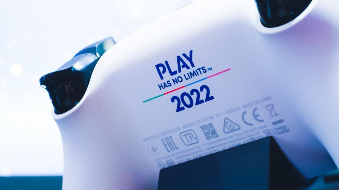 De kostbare en beperkte Dualsense controller die Sony aan werknemers heeft gegeven voor het afsluiten van een geweldige 2022.