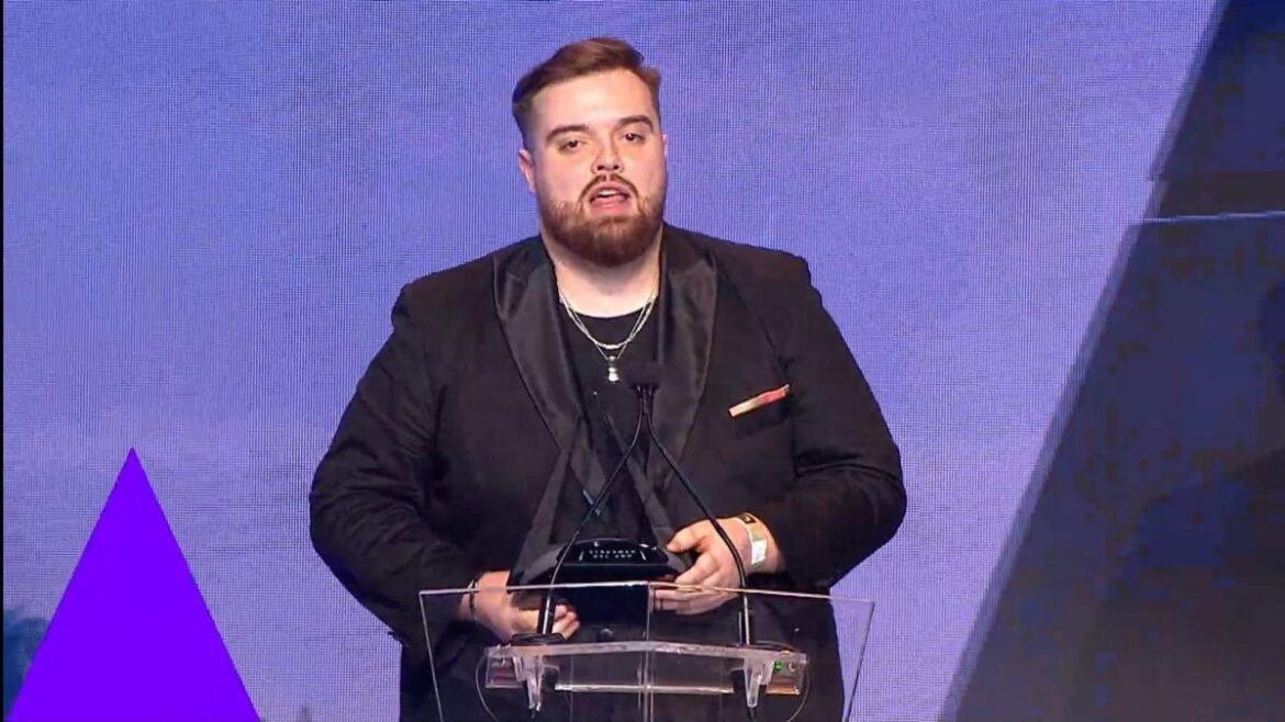 Ibai is voor de tweede keer op rij gekroond tot ESLAND streamer van het jaar en dit is niet de enige prijs die hij heeft gewonnen.
