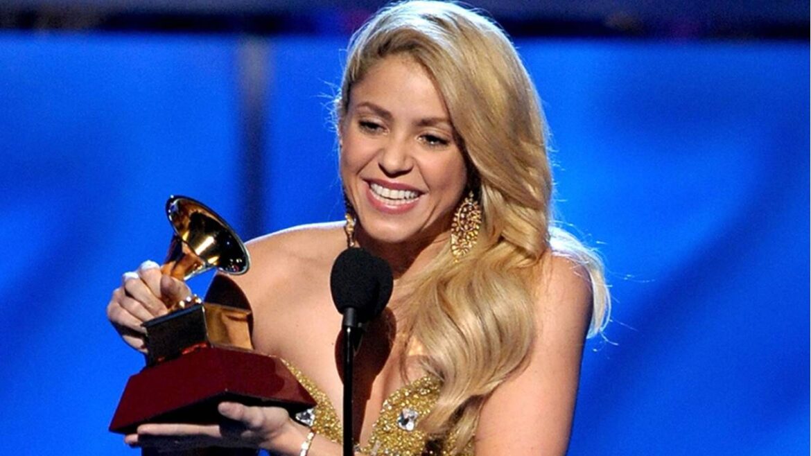 Shakira, in het Grammy Museum
