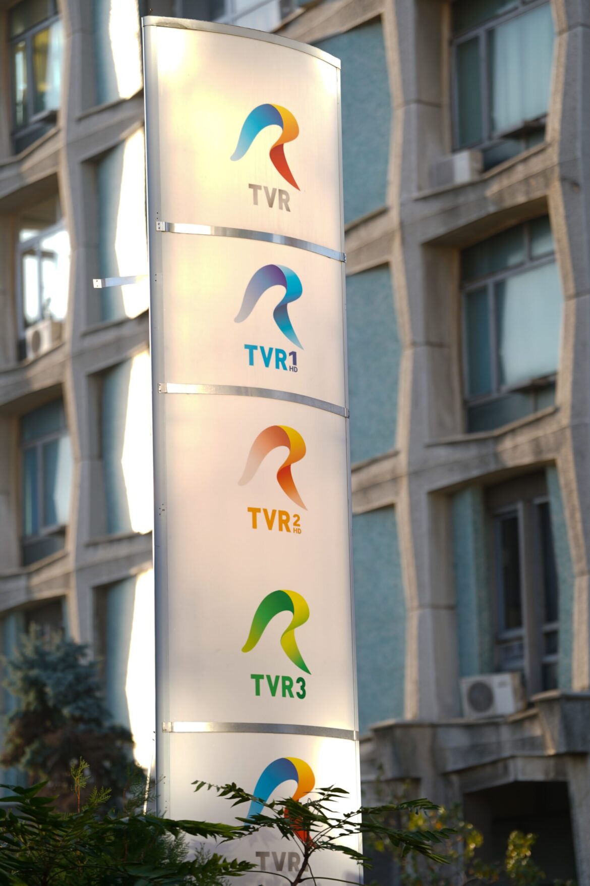 TVR heeft een strafrechtelijke klacht ingediend naar aanleiding van het schandaal rond de aankoop van WK-tickets