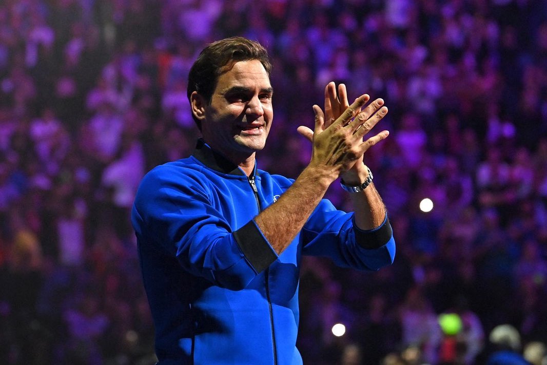 Roger Federer, klaar voor een nieuwe start in het tennis. Wat staat de voormalige tennisgrootheid te wachten…