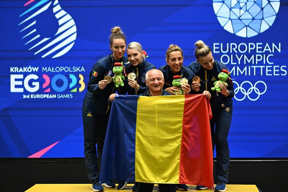 FOTO | Het vrouwenteam van Roemenië werd Europees kampioen tafeltennis nadat het de finale tegen Duitsland met 3-2 had gewonnen.