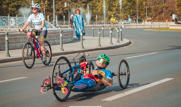Fietsers met een handicap kunnen deelnemen aan L’Étape Romania van Tour de France! Inschrijven is gratis