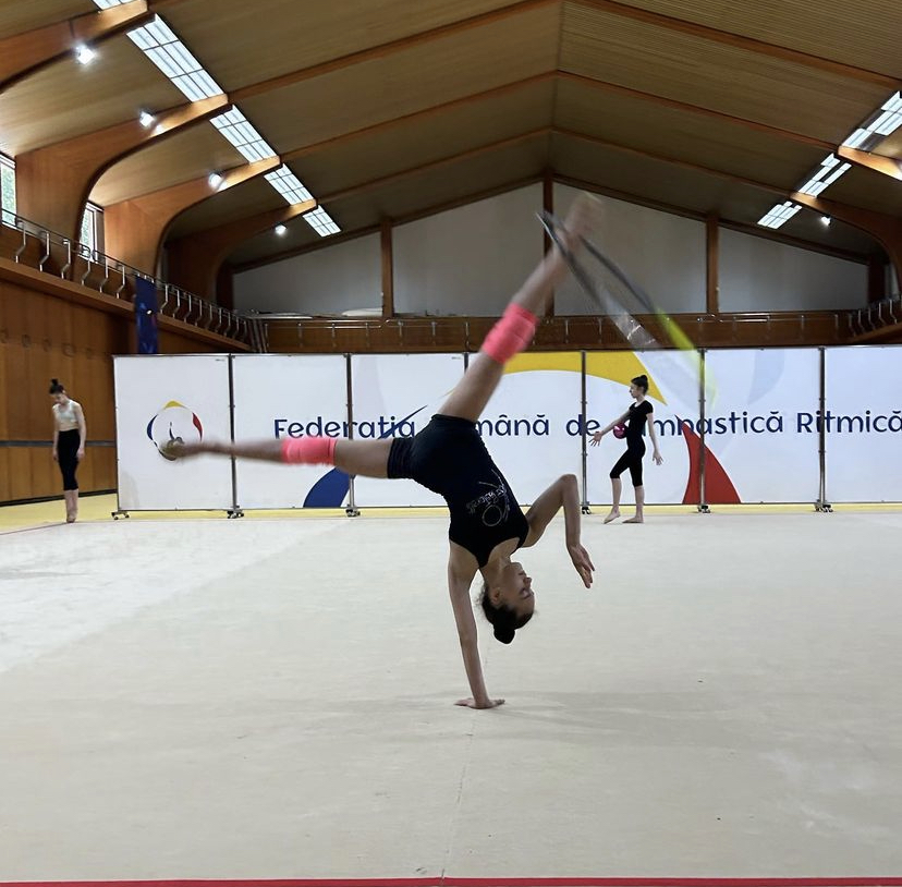 Hij won vier gouden medailles voor de Wereldkampioenschappen in Cluj!