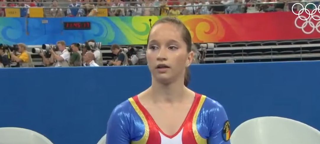 FOTO / Voormalig turnster Steliana Nistor is VERZOCHT om te trouwen. Het gebeurde op haar verjaardag
