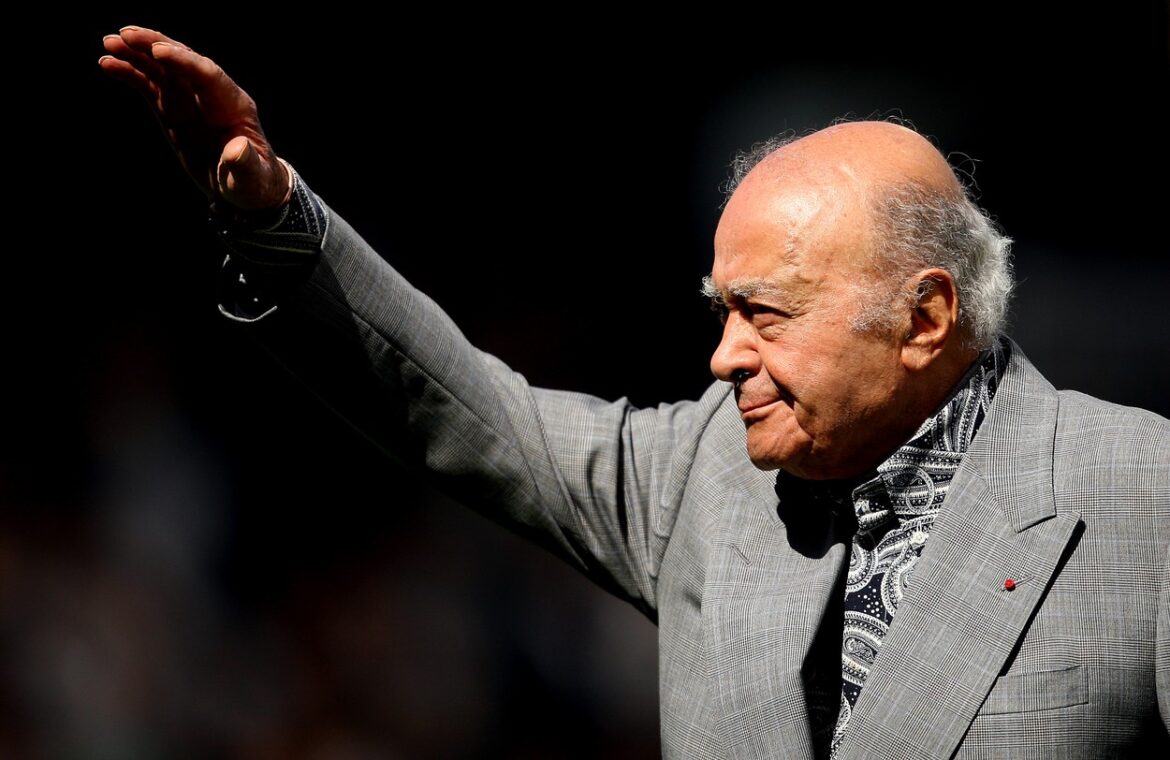 Mohamed Al-Fayed is overleden. De Egyptische zakenman was de vader van de geliefde van prinses Diana en eigenaar van het warenhuis Harrods.