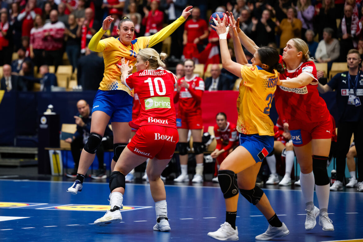 We zijn GEWELDIG voor Denemarken! Roemenië, 16 doelpunten tegen de gastheer van het wereldkampioenschap handbal voor vrouwen